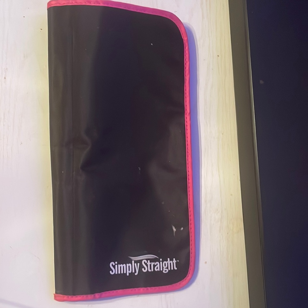 Simply Straight hair straightener